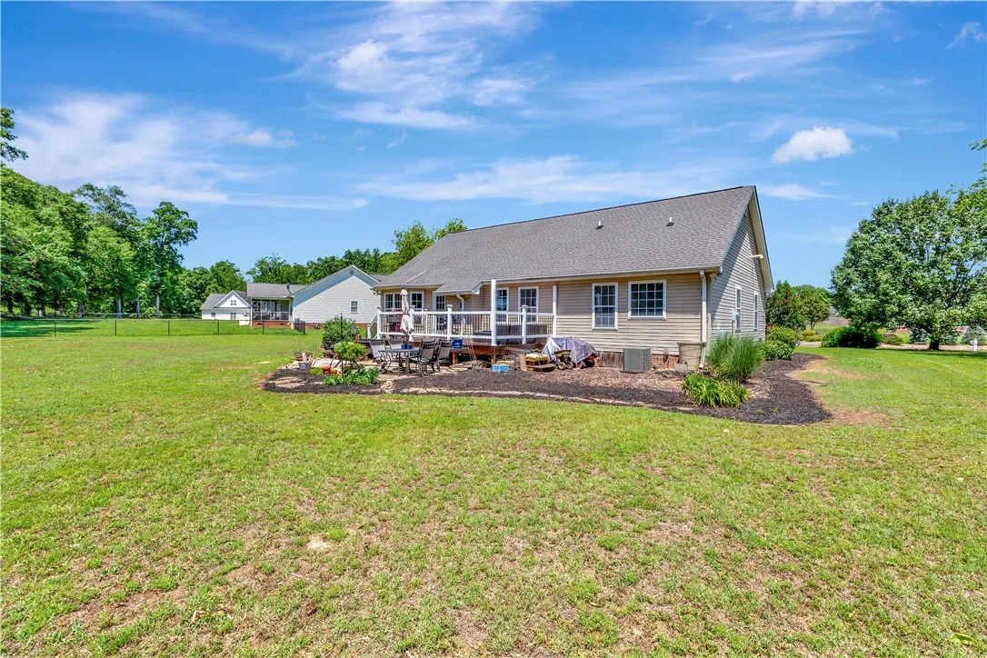 Property image 5 at 128 Landau Lane, Anderson, SC 29625