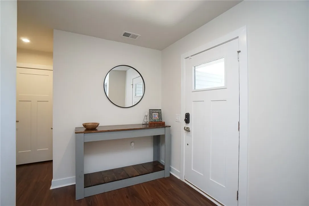 Property image 4 at 400 Vernonburg Court, Piedmont, SC 29673