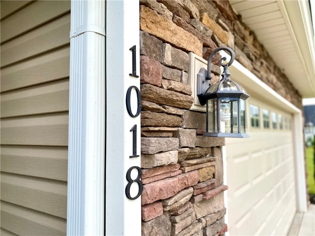 Property image 2 at 1018 Stoneham Circle, Anderson, SC 29626