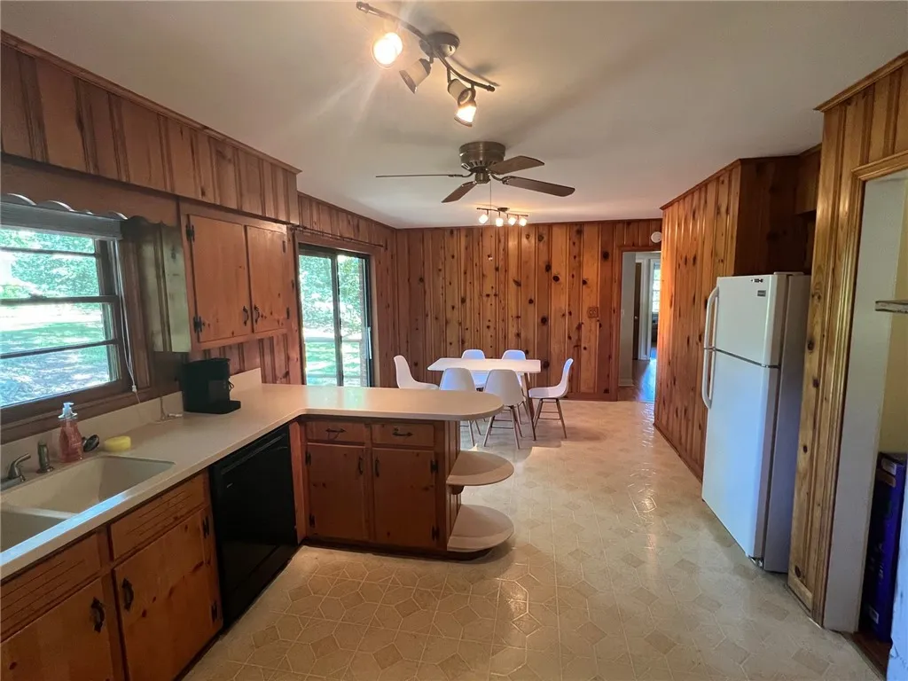Property image 2 at 207 Brook Street, Clemson, SC 29631