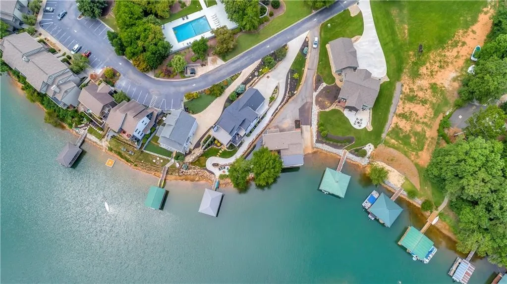 503 Loran Pointe Circle