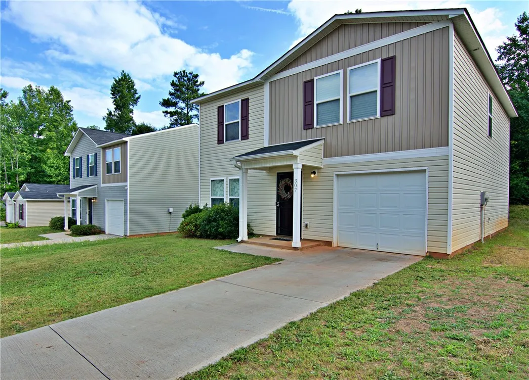 Property image 2 at 307 Cedar Ridge, Anderson, SC 29621