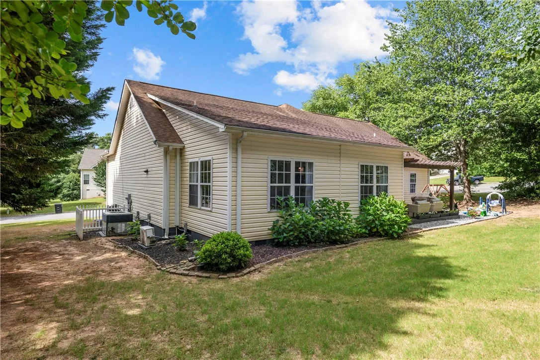 Property image 4 at 731 Britton Street, Anderson, SC 29621