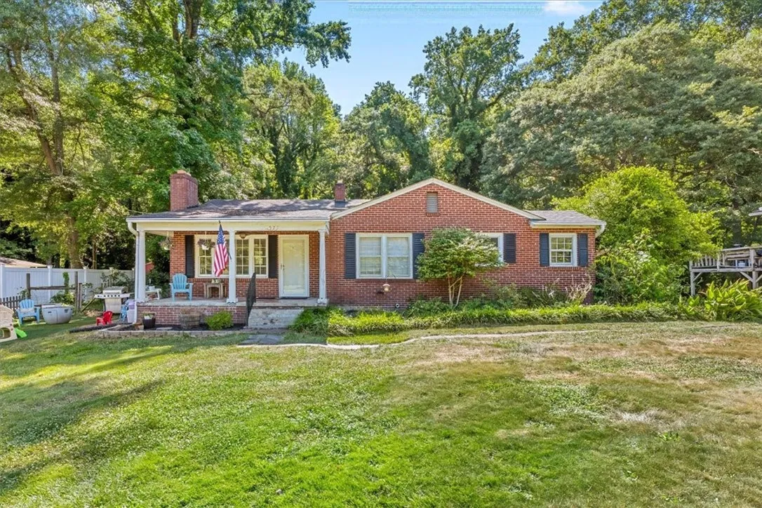 Property image 1 at 522 Forest Lane, Belton, SC 29627
