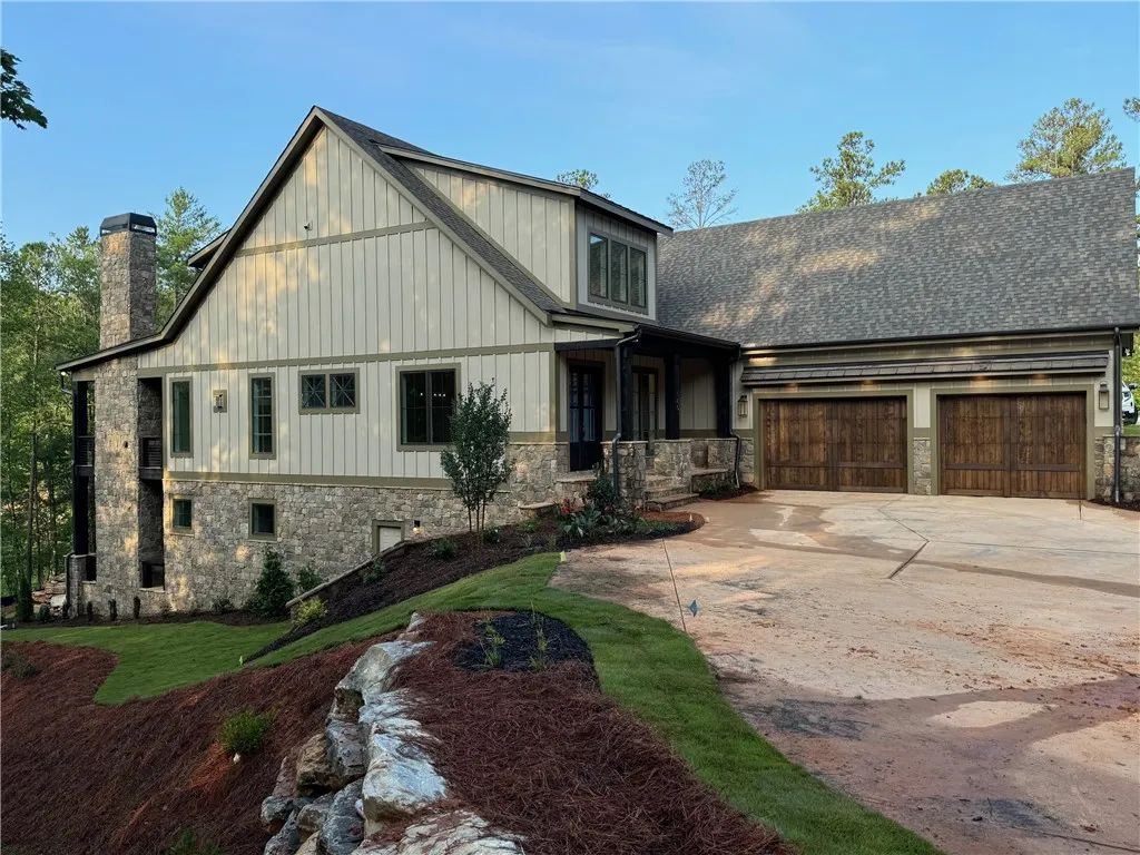 Property image 2 at 580 Old Chapman Bridge Road, Salem, SC 29676
