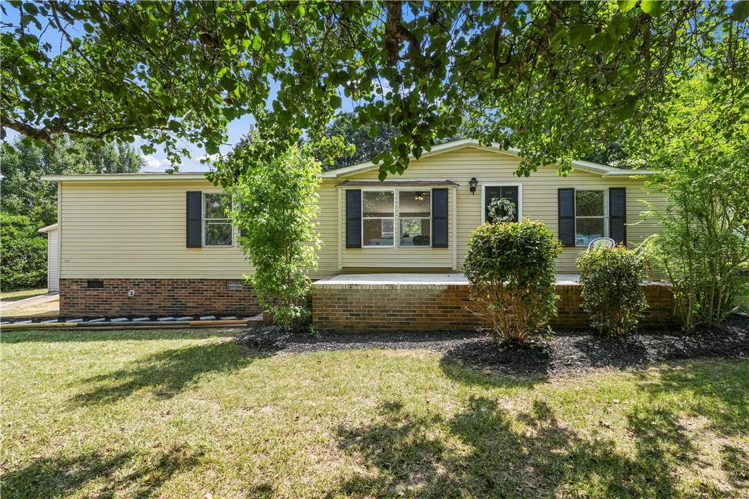 Property image 3 at 104 Sylvan Court, Easley, SC 29640
