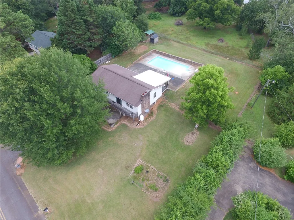 110 Kirk Drive