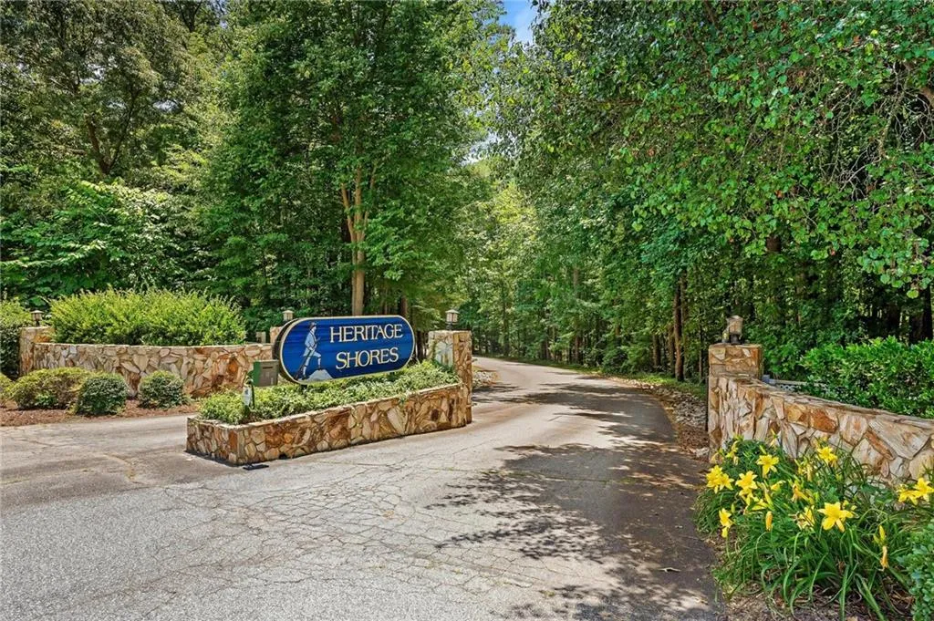 Property image 3 at 105 Blackston Court, Fair Play, SC 29643
