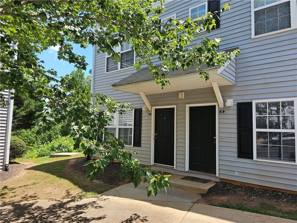 Property image 1 at 136 University Villge Drive, Central, SC 29630