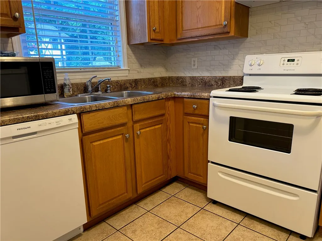 Property image 3 at 1108 Tiger Boulevard, Clemson, SC 29631