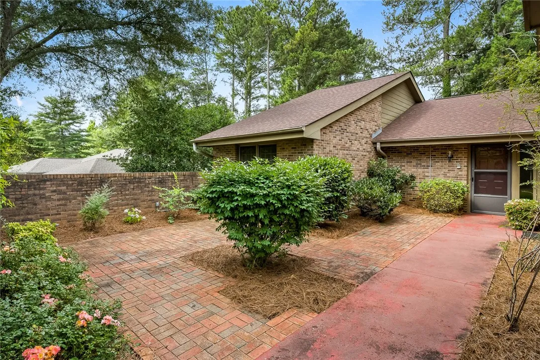 Property image 5 at 34 Hickory Way, Clemson, SC 29631