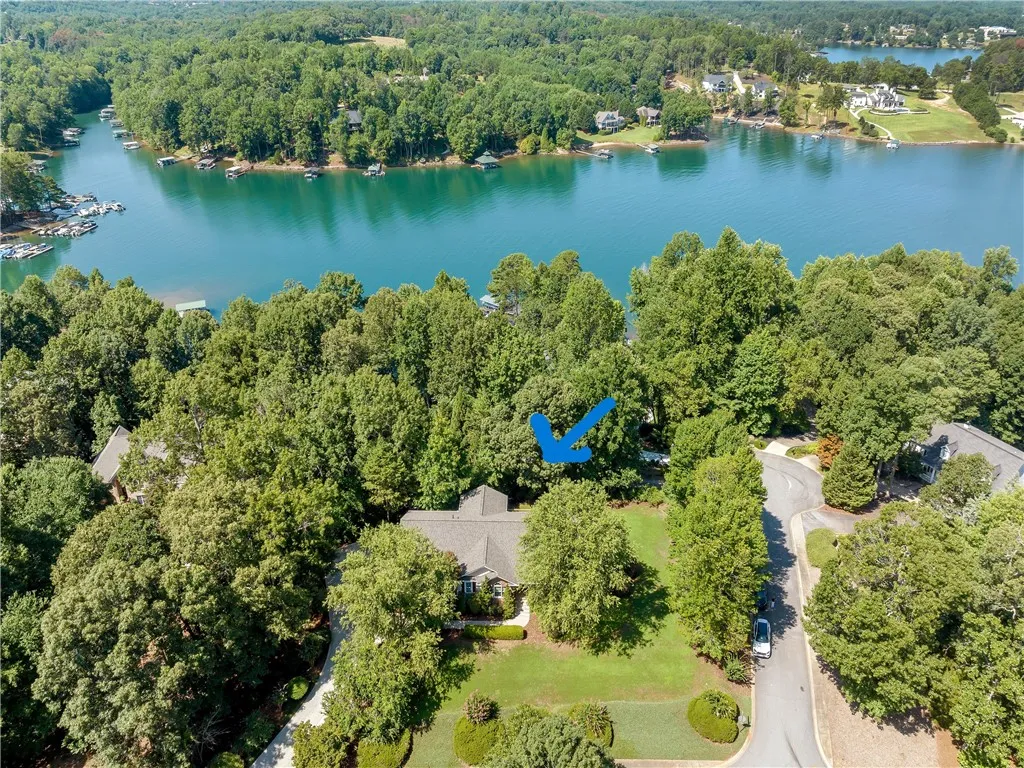 Property image 2 at 331 Summit Drive, Seneca, SC 29672