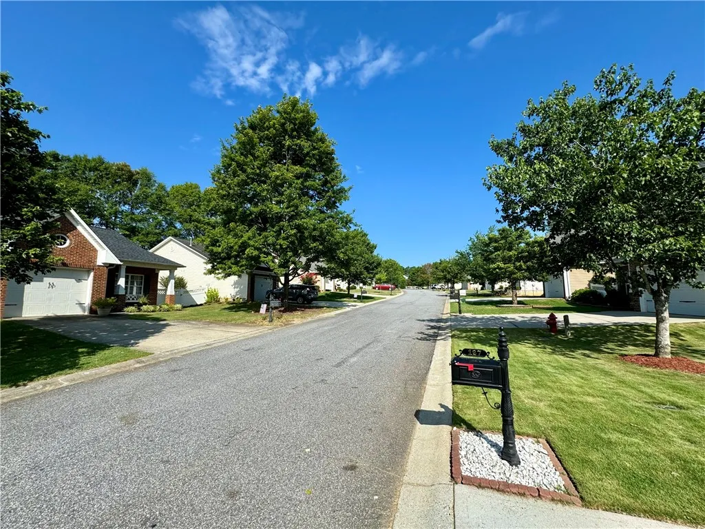 Property image 4 at 127 Abigail Lane, Anderson, SC 29621