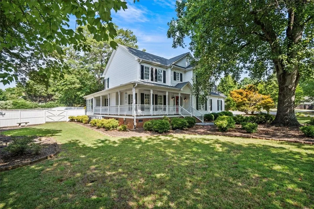 Property image 3 at 103 Amberly Court, Easley, SC 29642