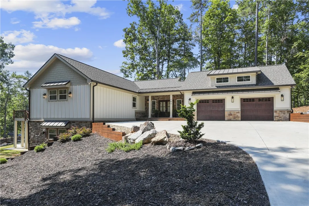 Property image 3 at 102 Wynward Pointe Drive, Salem, SC 29676