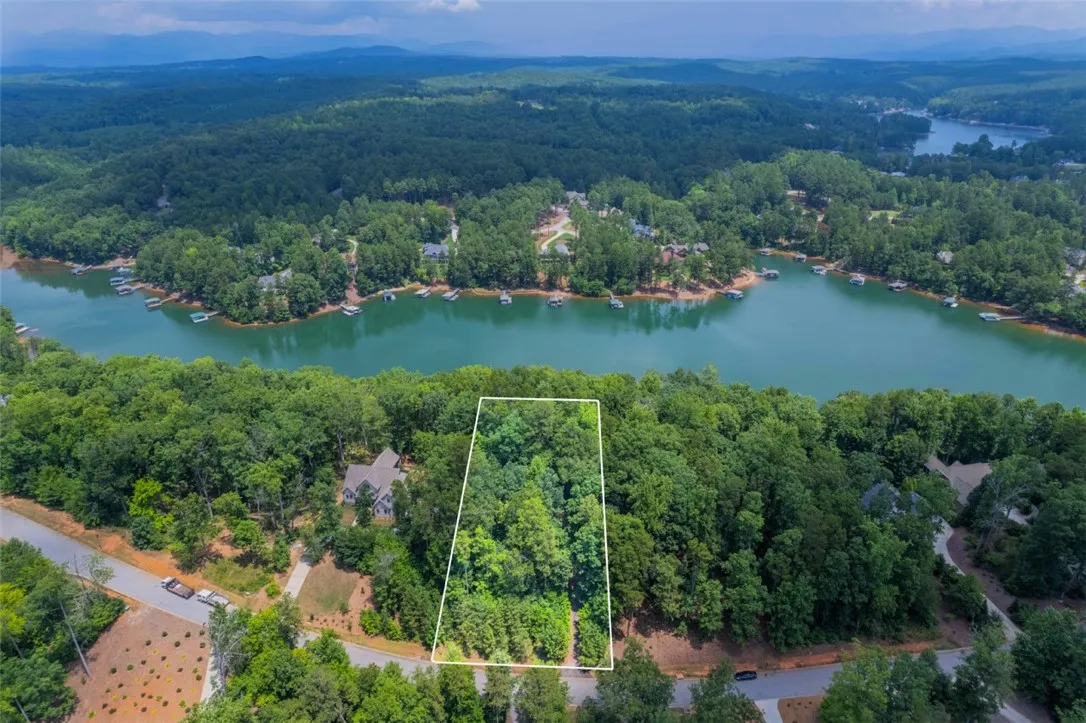 Property image 4 at 557 Riverstone Drive, Salem, SC 29676