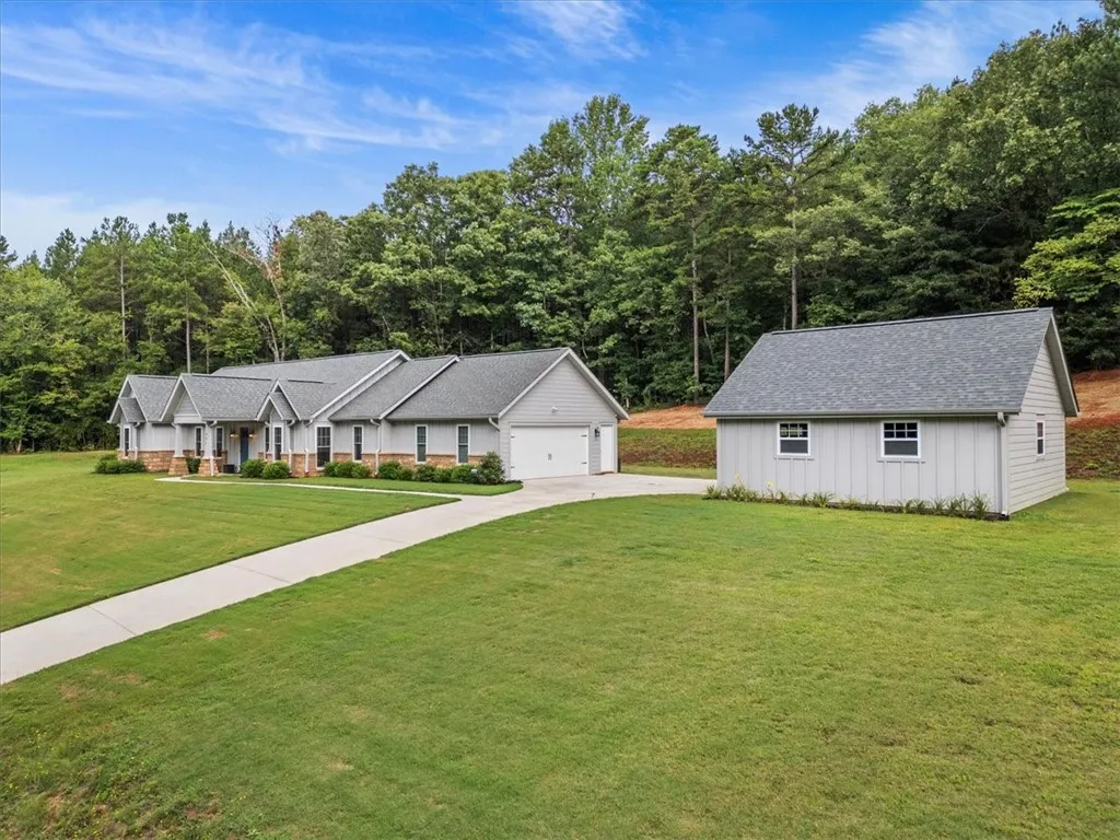 Property image 1 at 906 Watercrest Road, West Union, SC 29696