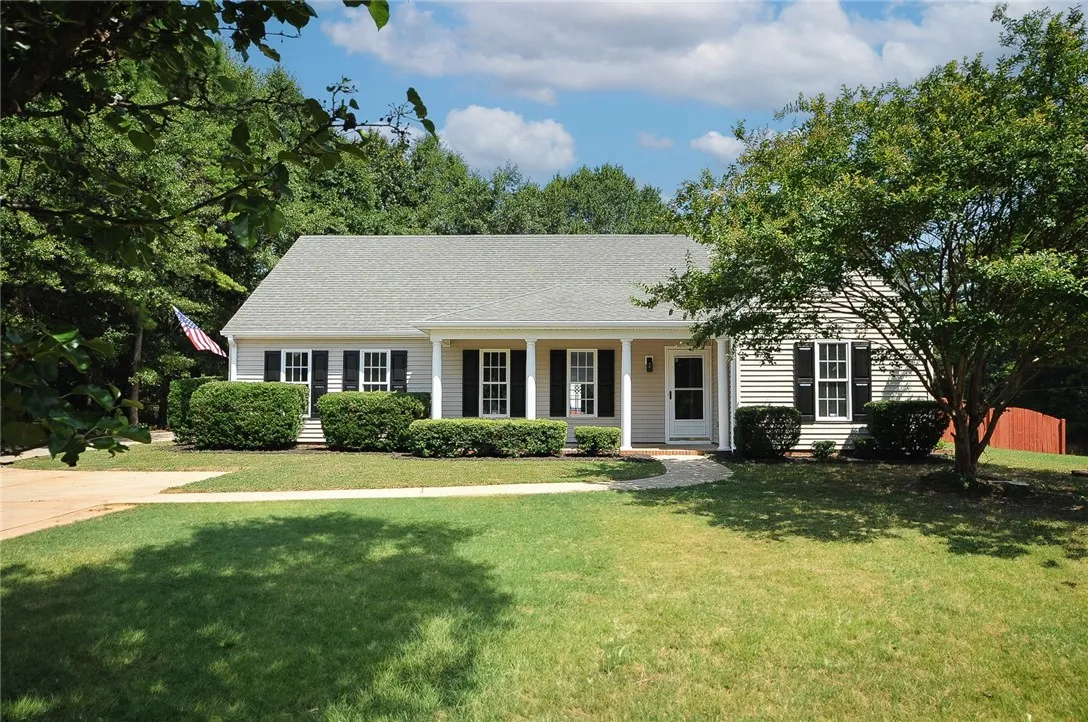 Property image 2 at 100 Kensett Drive, Williamston, SC 29697