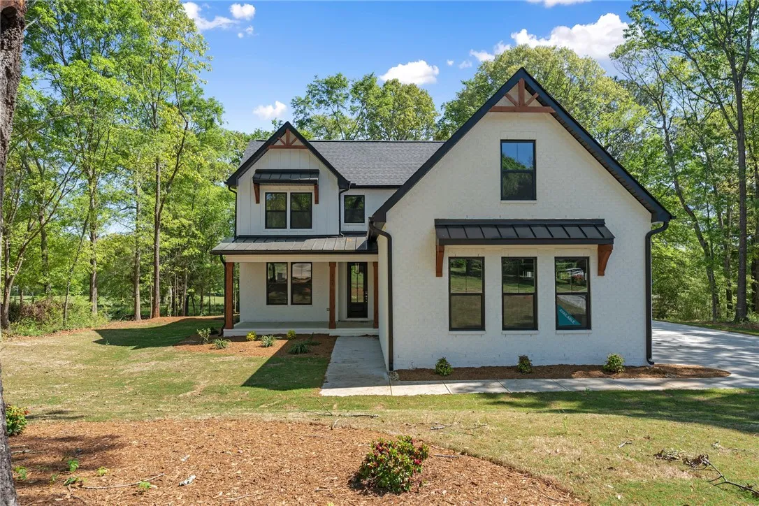 123 Creekwalk Drive