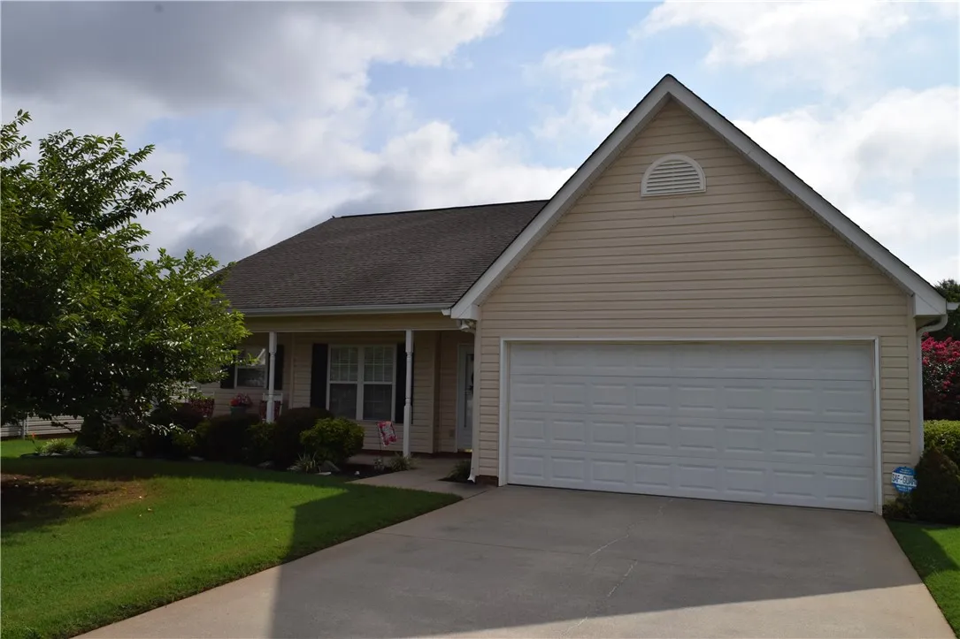 147 Elliott Circle