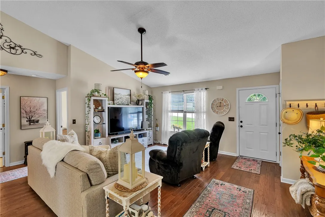 Property image 2 at 204 Rivers Edge, Easley, SC 29642