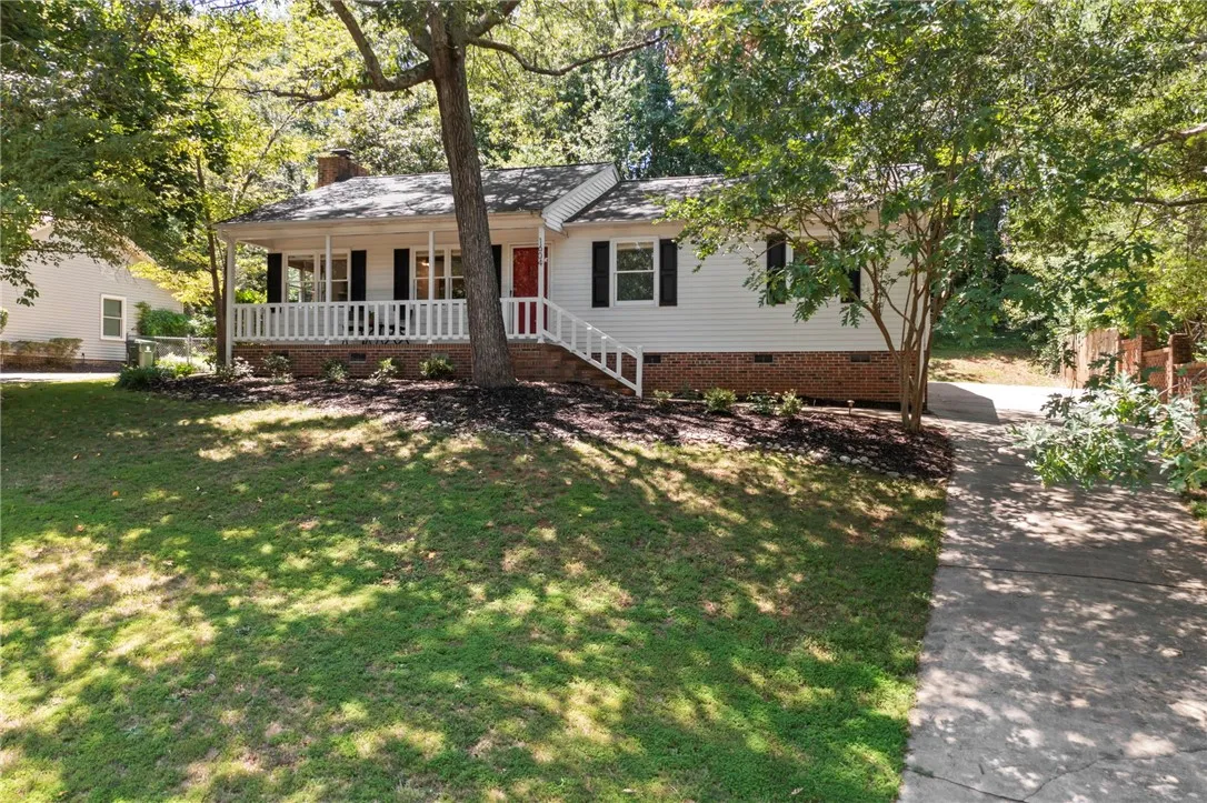 Property image 2 at 1604 WINDING Way, Taylors, SC 29687