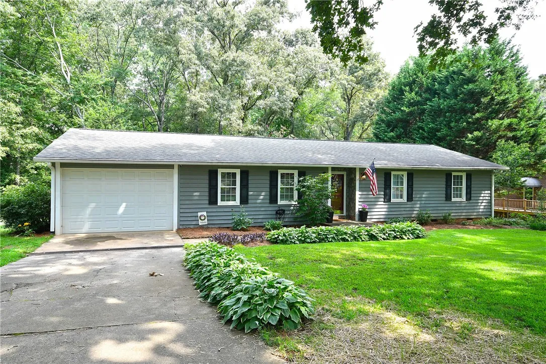 Property image 2 at 113 Slawson Drive, Williamston, SC 29697