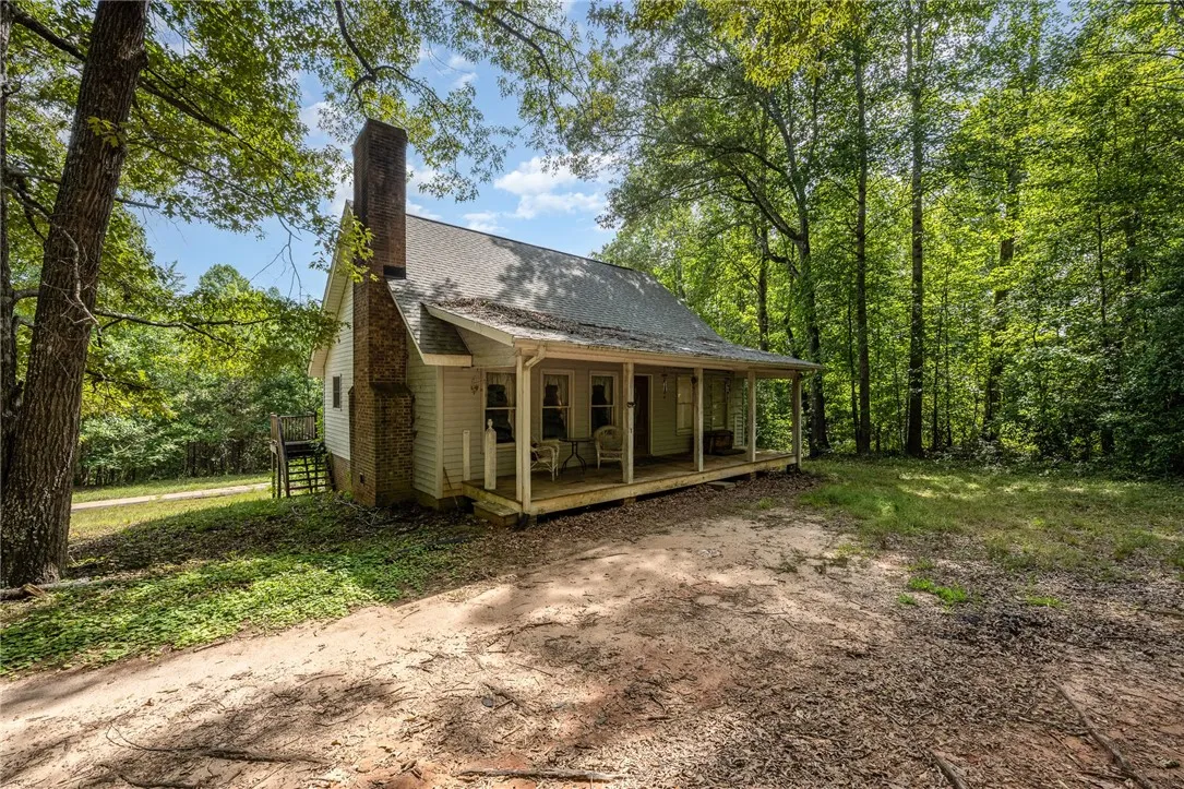 Property image 2 at 204 Dove Hill Circle, Easley, SC 29640