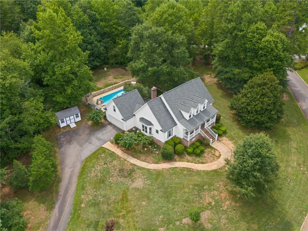 Property image 2 at 109 Goldenbranch Drive, Easley, SC 29640