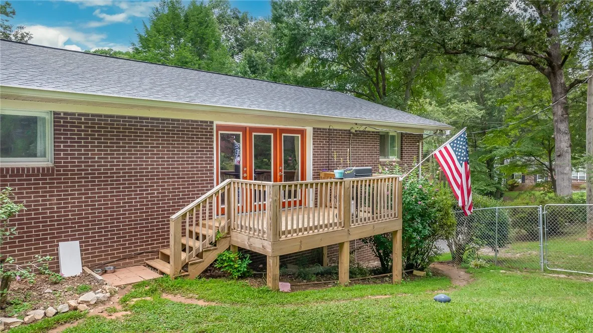 Property image 3 at 824 Andover Drive, Walhalla, SC 29691