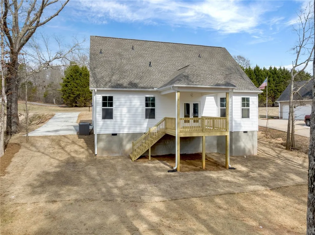 Property image 2 at 109 Golden Eagle Drive, Pickens, SC 29671