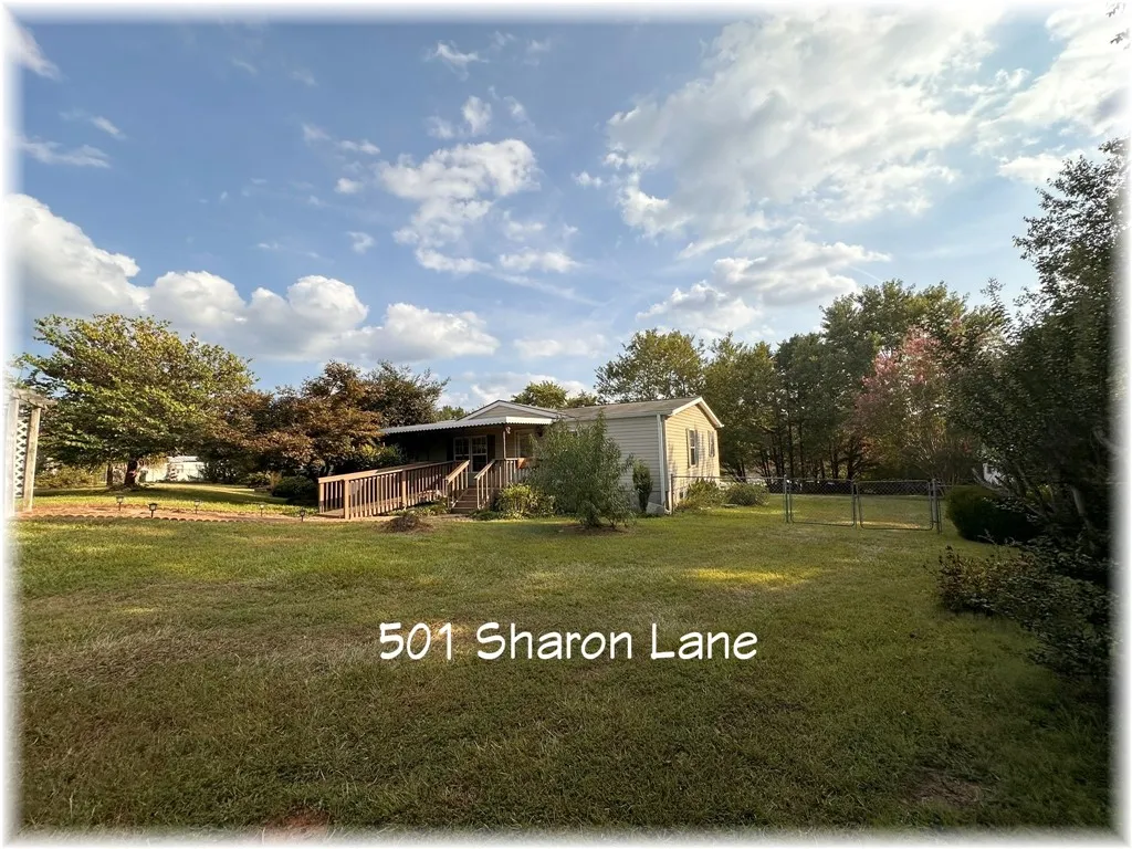 Property image 1 at 501 Sharon Lane, Seneca, SC 29678