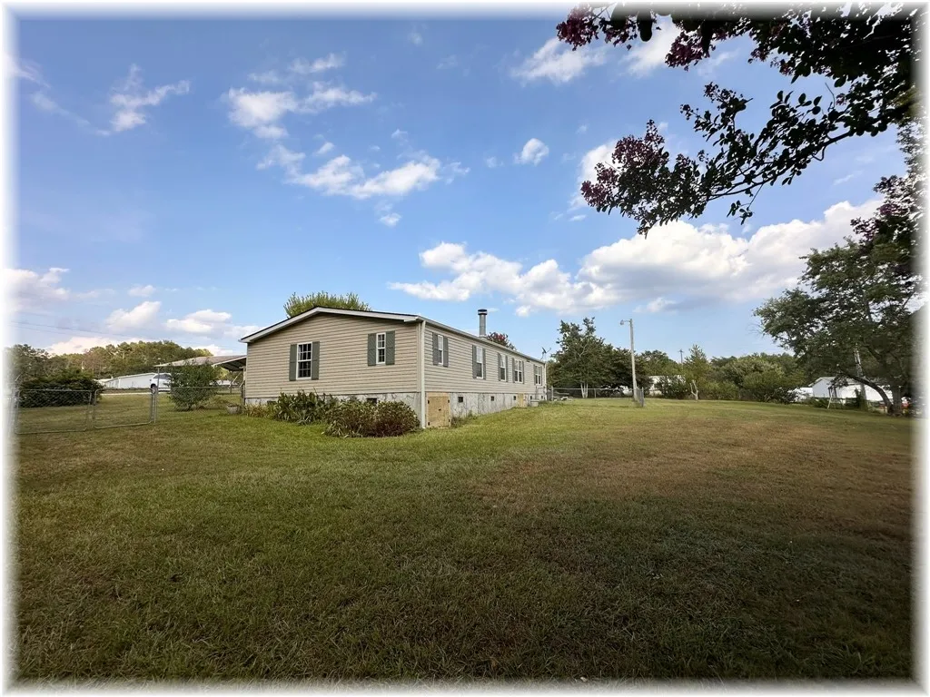 Property image 3 at 501 Sharon Lane, Seneca, SC 29678