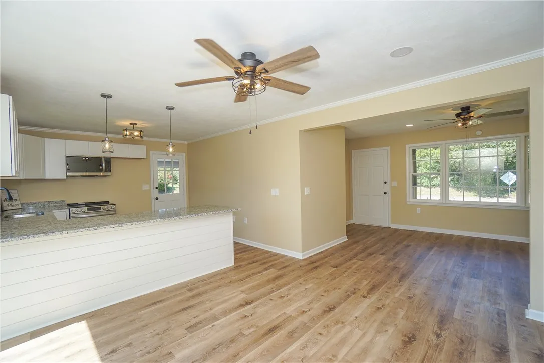 Property image 3 at 606 N Catherine Street, Walhalla, SC 29691