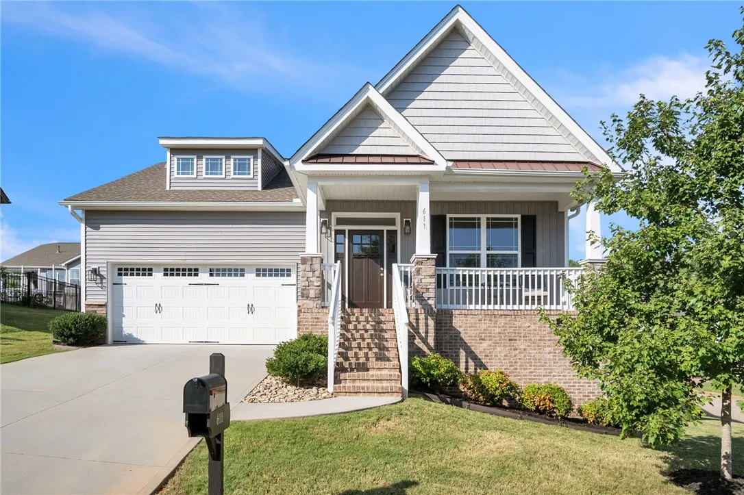 611 Sandstone Drive