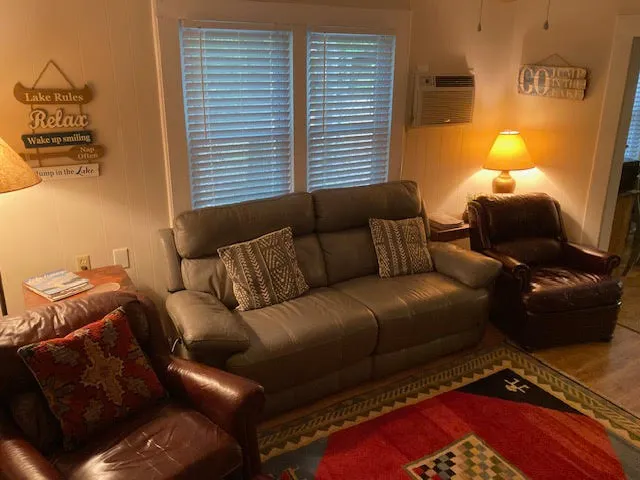 Property image 5 at 637 N Lake Drive, Salem, SC 29676