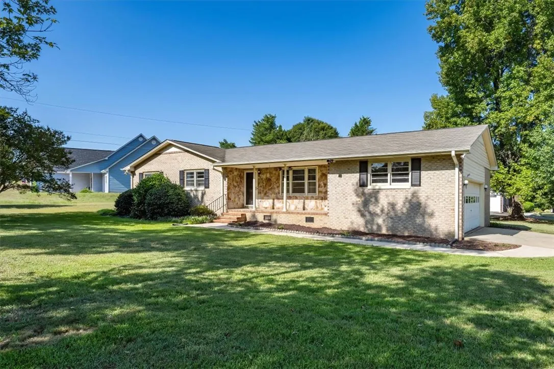 Property image 2 at 1415 Dunn Road, Anderson, SC 29625