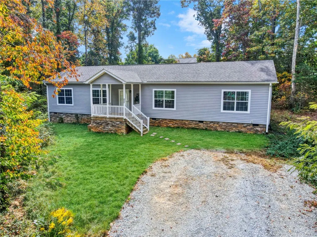 417 Indian Trail