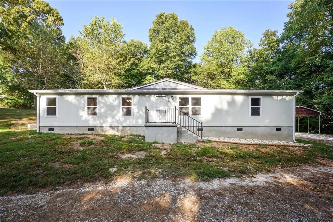 Property image 2 at 660 Timberlake One Circle, Seneca, SC 29678