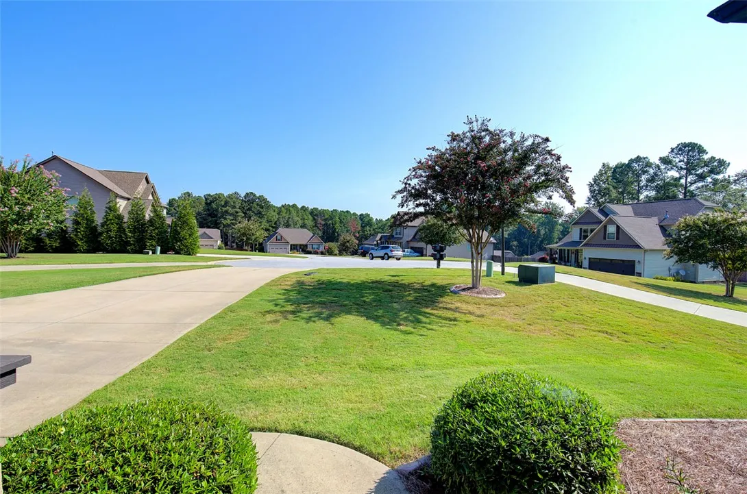 Property image 5 at 204 Pineknoll Circle, Easley, SC 29642
