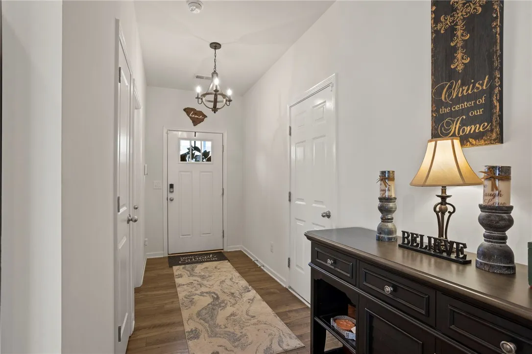 Property image 4 at 808 Longhorn Drive, Piedmont, SC 29673