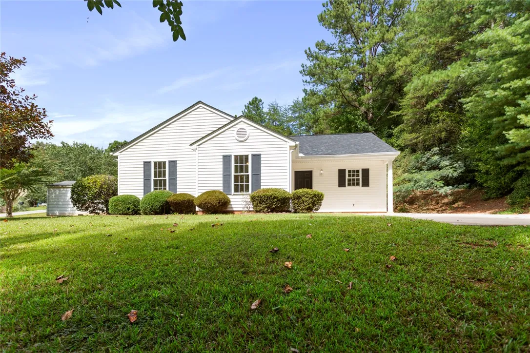 Property image 2 at 308 Fox Run Road, Walhalla, SC 29691