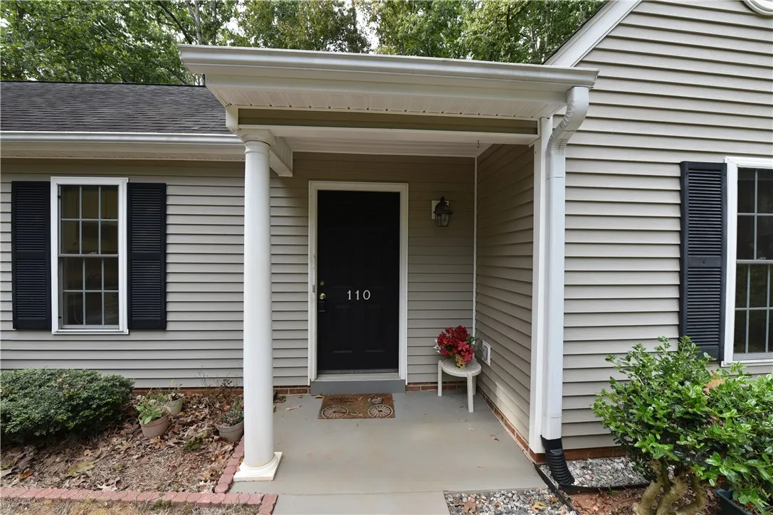 Property image 2 at 110 War Woman Trail, Seneca, SC 29672