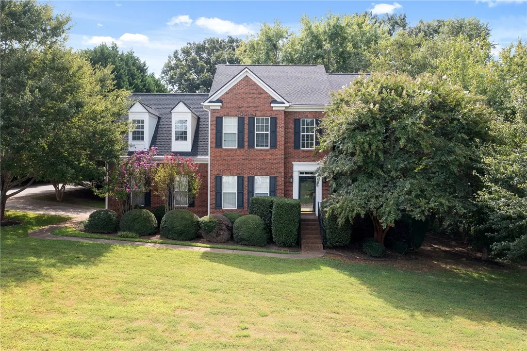 Property image 2 at 206 Ridge Bay Court, Greenville, SC 29611