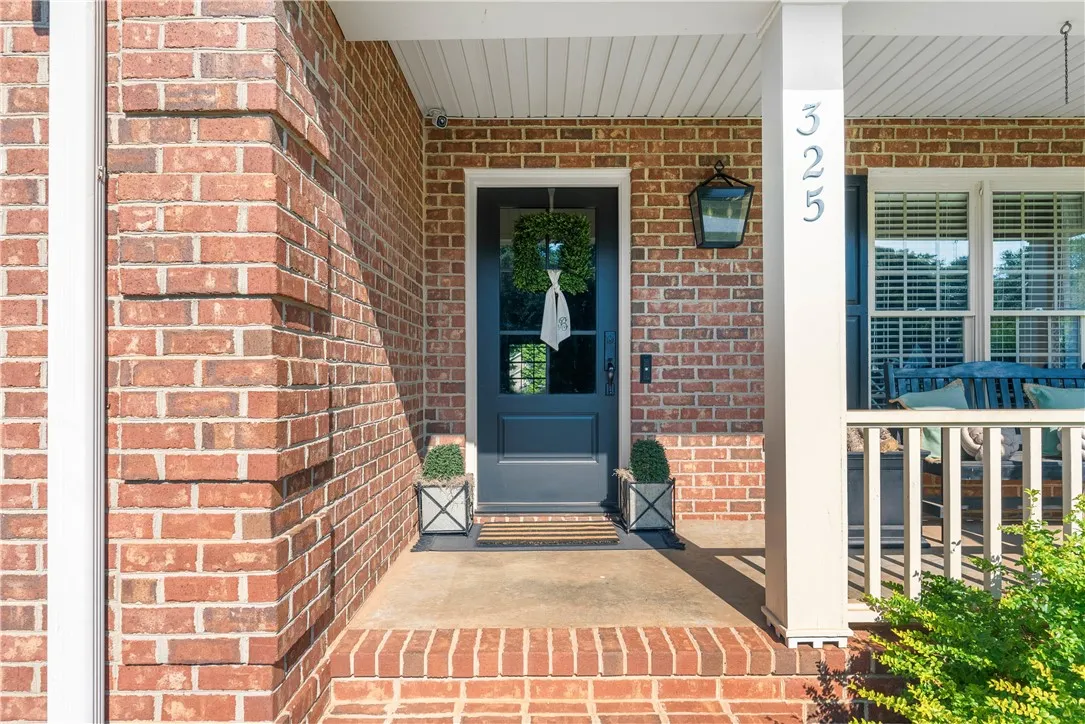 Property image 4 at 325 Smithfield Drive, Anderson, SC 29621