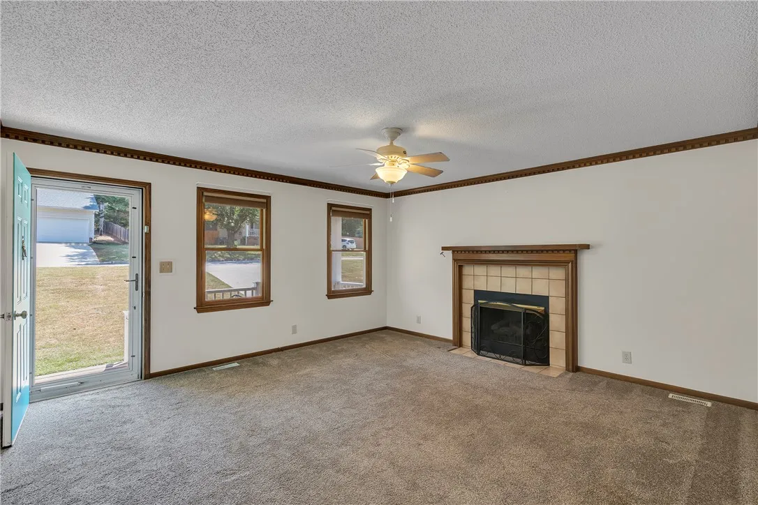 Property image 3 at 339 Springdale Avenue, Liberty, SC 29657
