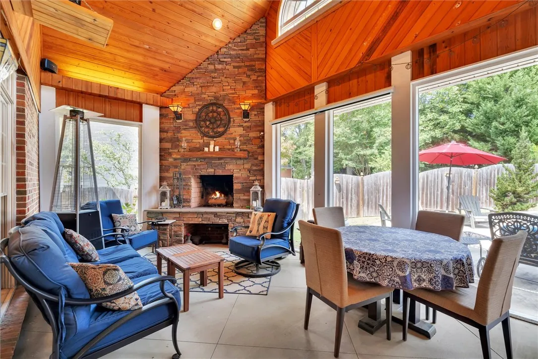 Property image 2 at 204 Carson Road, Easley, SC 29642