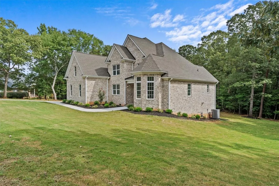 Property image 5 at 103 Bluffton, Belton, SC 29627