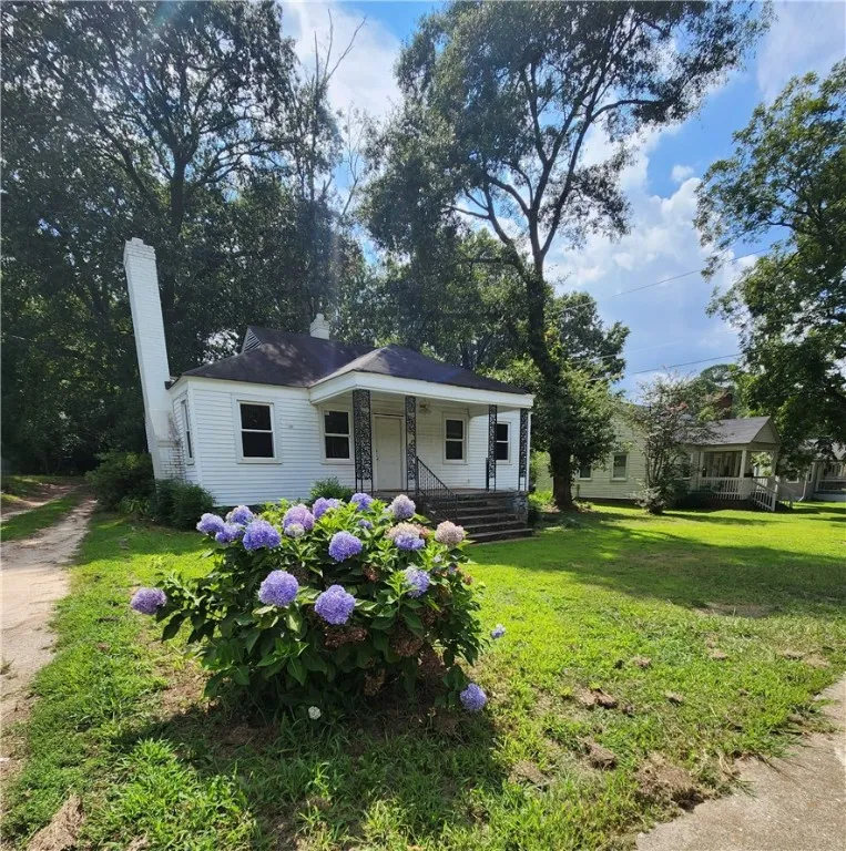 207 Mayfield Drive