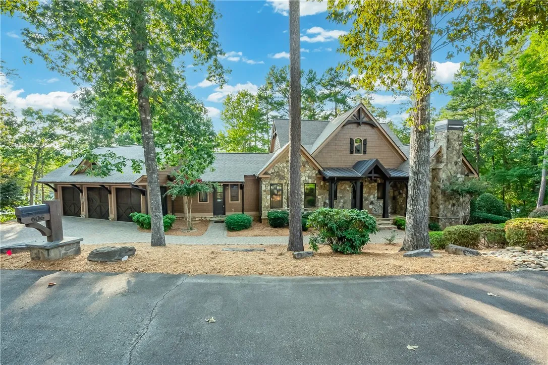 Property image 1 at 606 Majesty Court, Salem, SC 29676